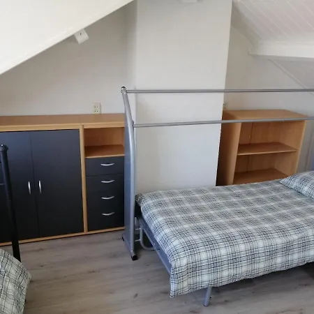 Holiday home Woning Emmastraat